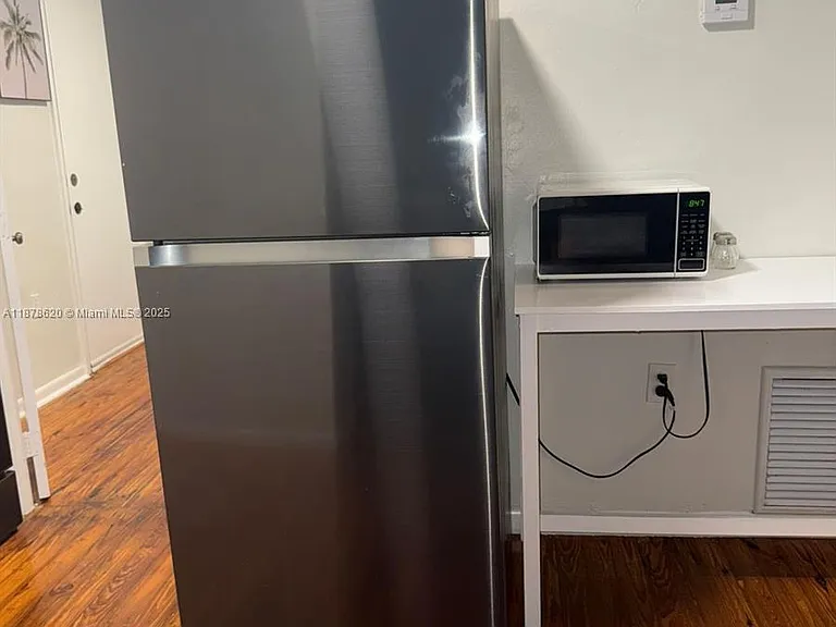 1289 Marseille Dr #46 — Photo 3