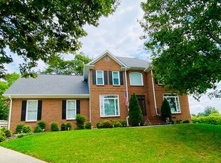 6108 Turtle Pointe Dr, Hixson, TN 37343