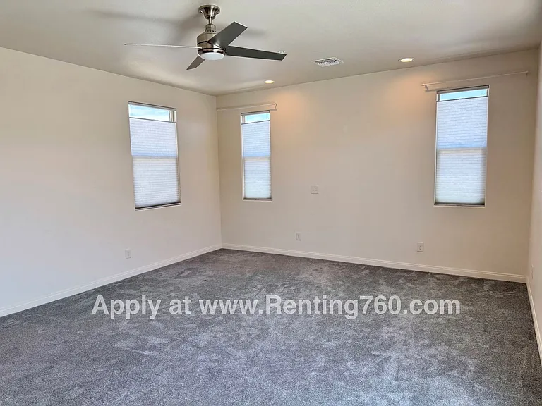 56923 Ivanhoe Dr — Photo 21