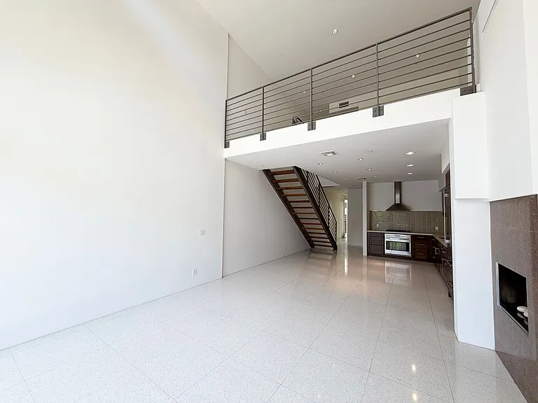 803 N Palm Canyon Dr #8 — Photo 8