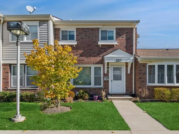 257 Bay St, Wood Dale, IL 60191