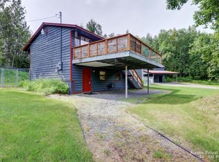 20320 Scenic Dr, Chugiak, AK 99567