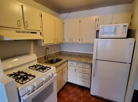 99 Prospect St