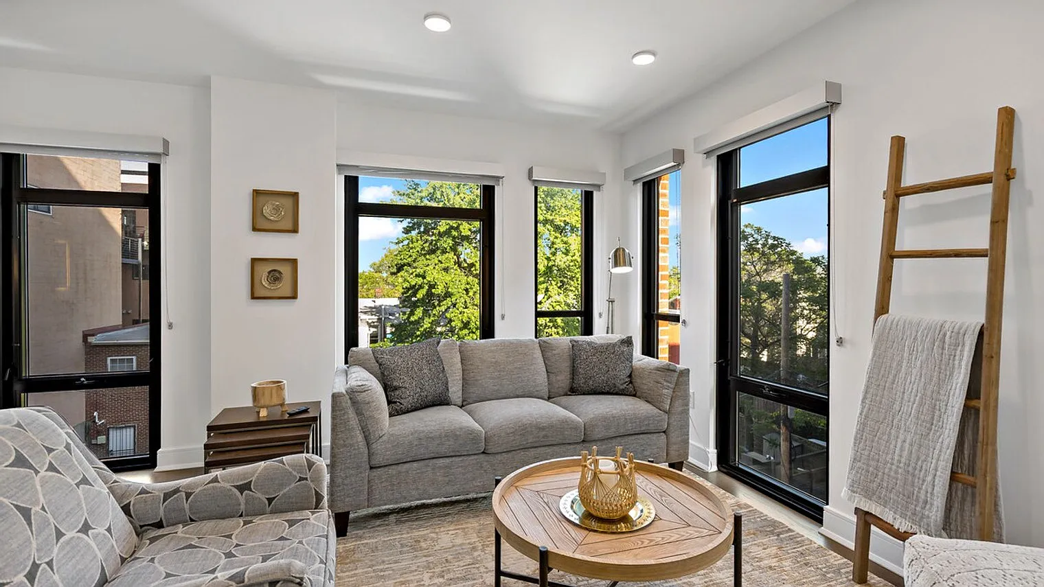 2 bed, 2.0 bath, $7,655 — Photo 1