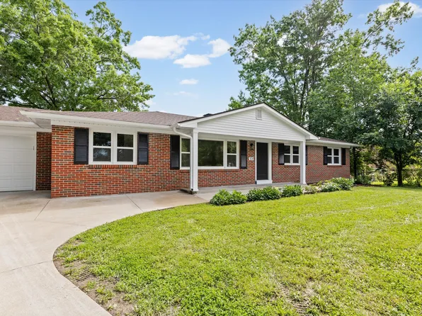 104 Defoe Ct, Columbia, MO 65203