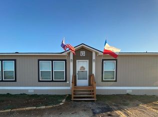 975 12th St, Fluvanna, TX 79517