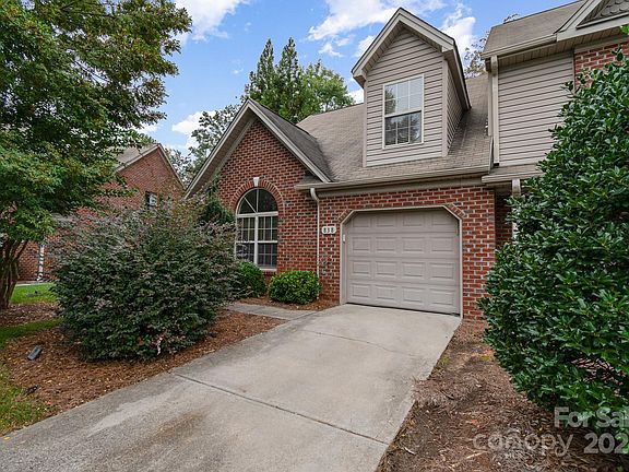 4th image of 838 Jarman Dr