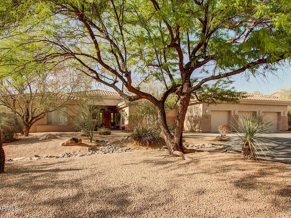 1st image of 4636 E Chaparosa Way