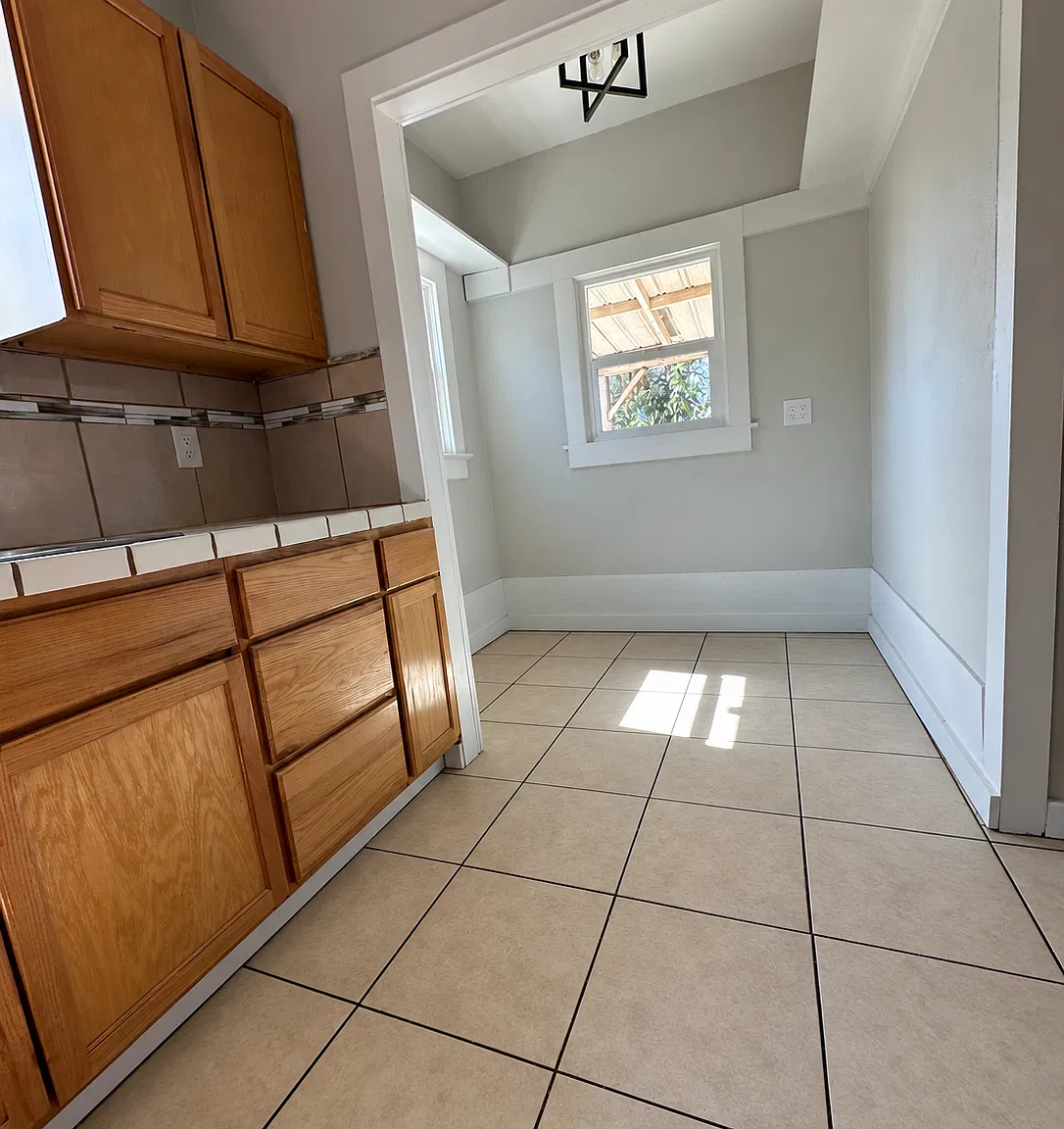 N Adoline Ave, Fresno — Photo 4