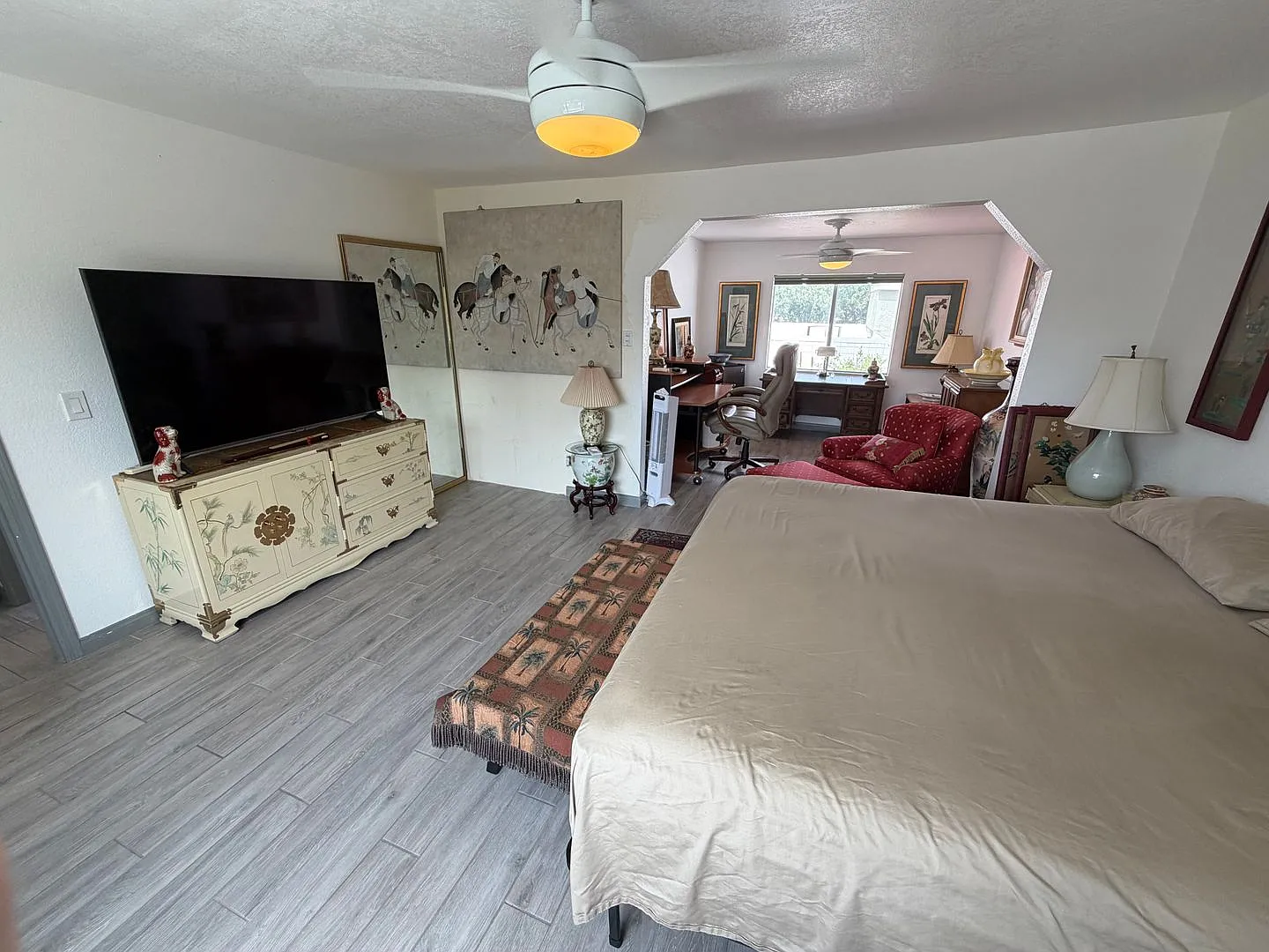 Rooms For Rent In Tastefully Decorated Southwestern-Style Home — Photo 2