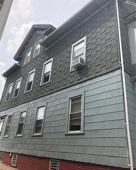 2nd image of 14 Mansfield St