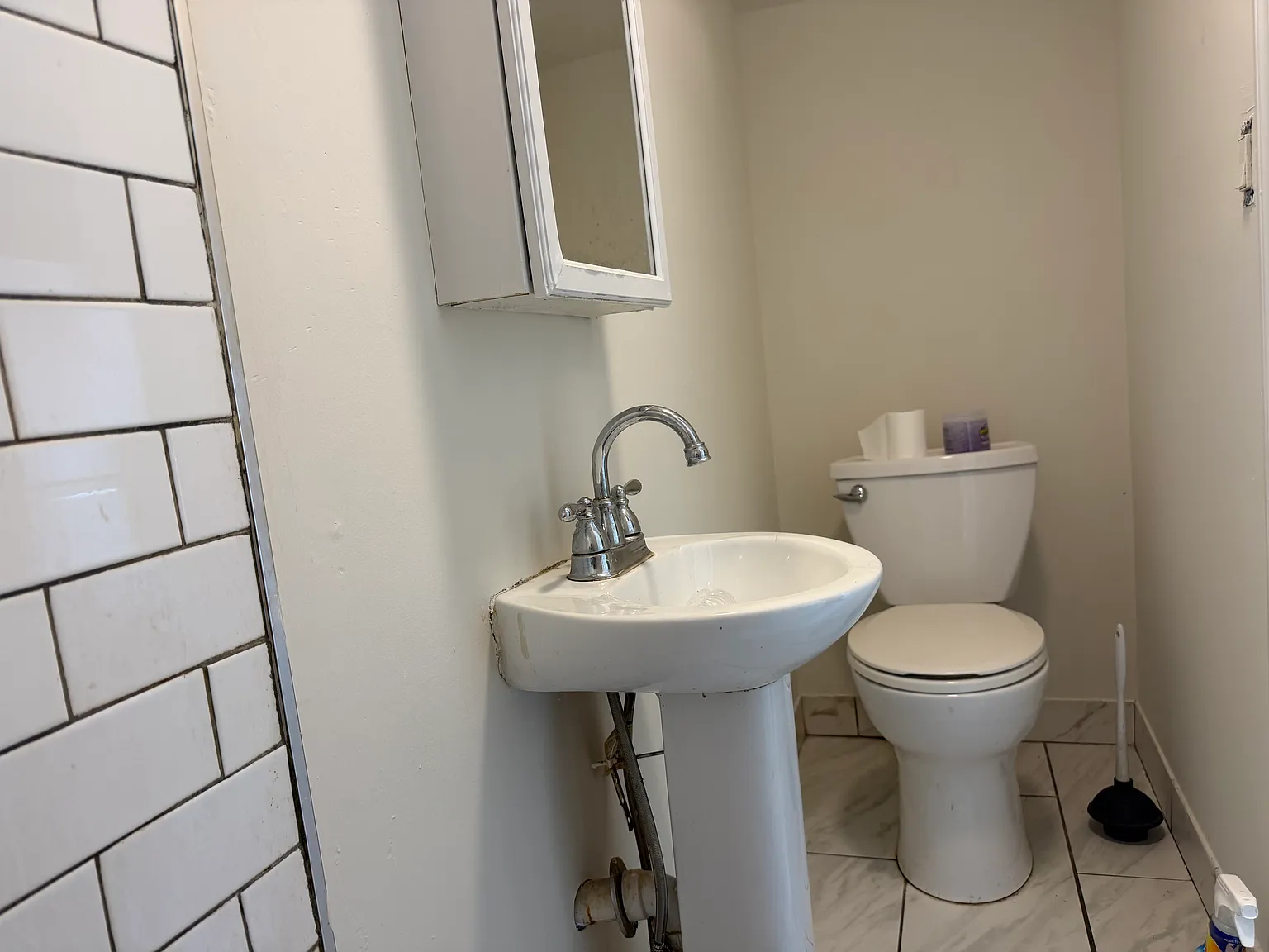 1 bed, 650 sqft, $1,300 — Photo 4