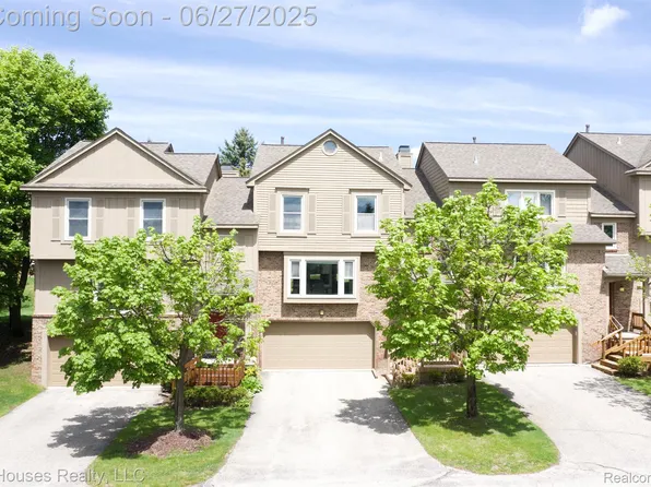 4184 Colorado Ln #1, West Bloomfield, MI 48322
