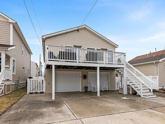 2nd image of 106 W Syracuse Ave