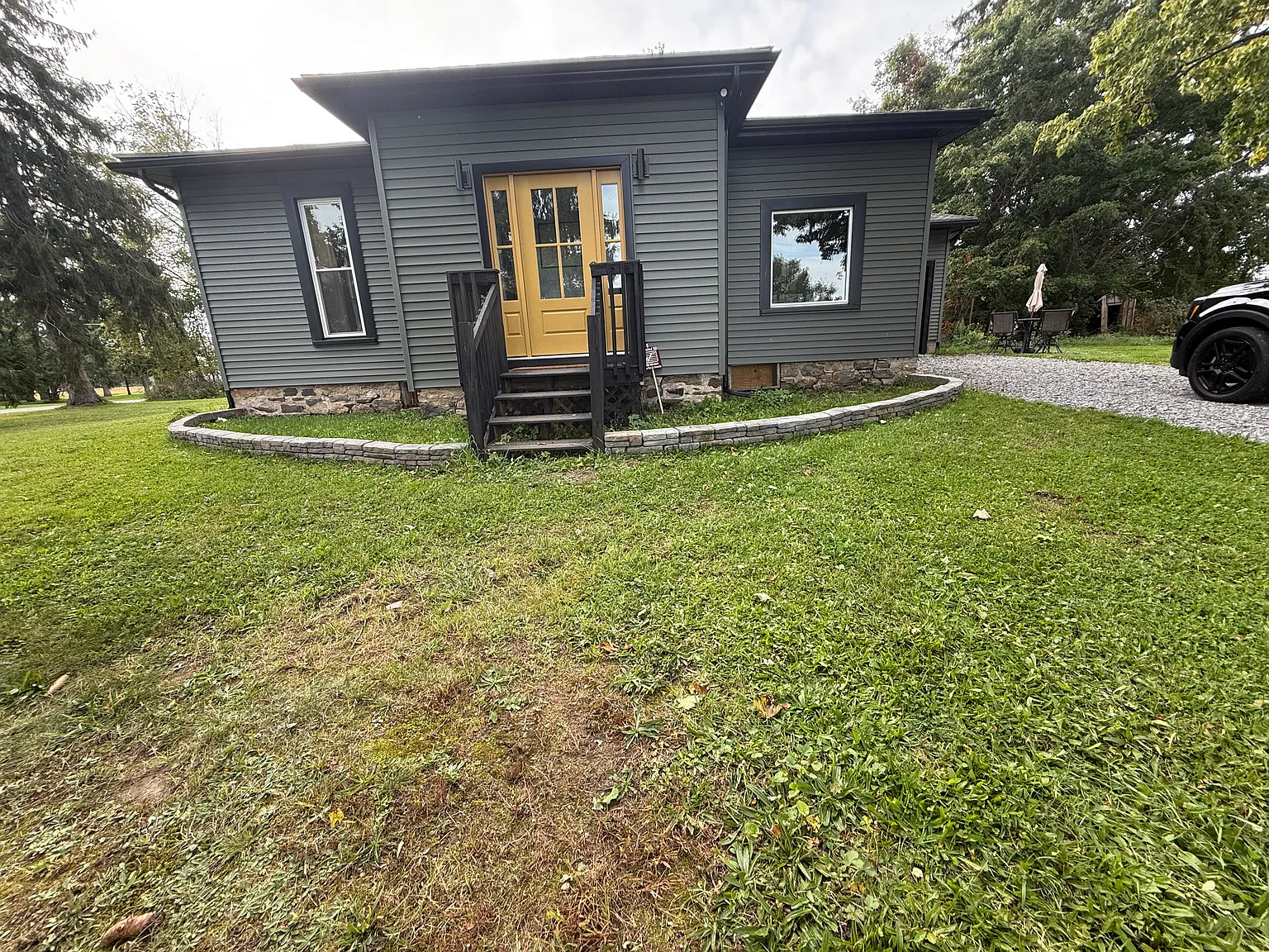 3 bed, 1600 sqft, $2,000 — Photo 2