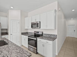 928 Bent Creek Dr, Fort Pierce, FL 34947