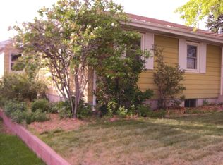 3212 Acacia Dr, Cheyenne, WY 82001