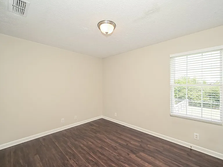 2722 Apostle Ln — Photo 14