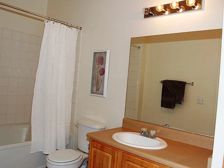 Copper Creek Apartments — Photo 42