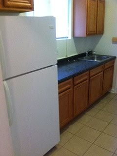 4th image of 2653 E 78th St #3