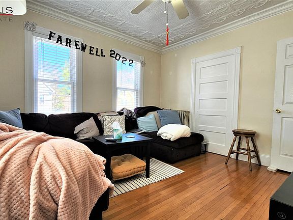 4th image of 63 Fairbanks St #B