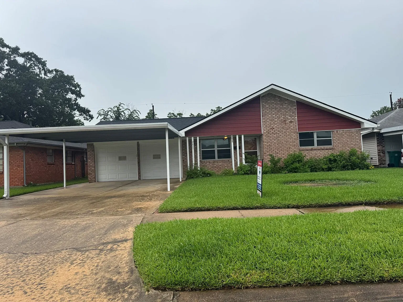 3 bed, 1.0 bath, 1384 sqft, $1,800 — Photo 2