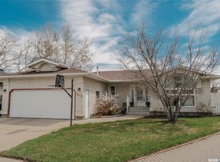 542 Bornstein Ter, Saskatoon, SK S7N3Y1