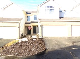 245 Nicole Dr UNIT C, South Elgin, IL 60177