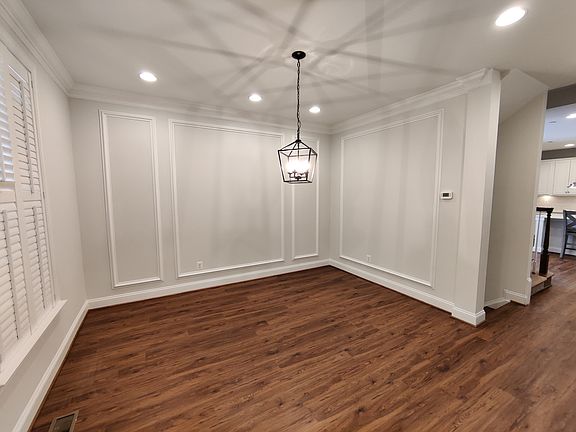 5th image of 3903 Chain Bridge Rd #1
