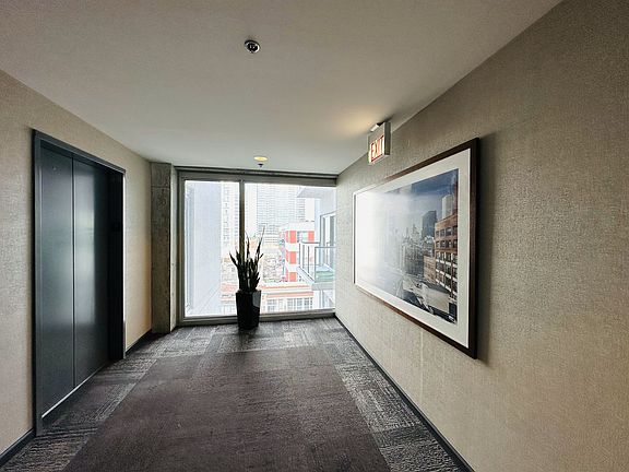 3rd image of 1620 S Michigan Ave Unit 722