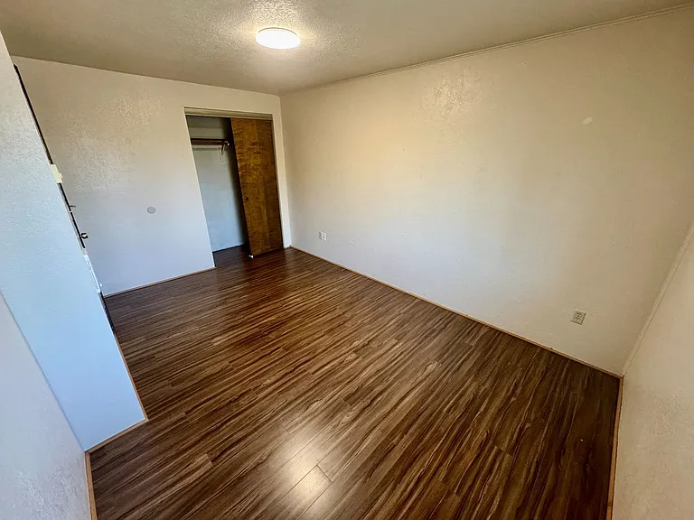 162 SE Atwood Ave — Photo 16
