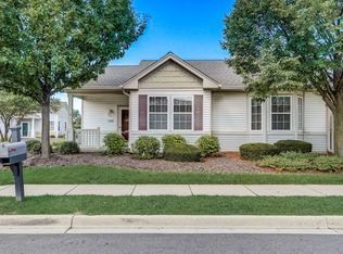 11645 River Terrace Ln, Huntley, IL 60142