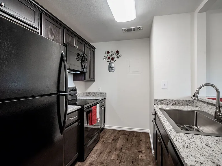 The Villas Apartments — Photo 59