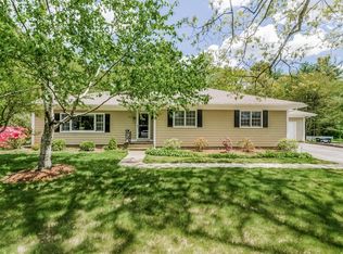 23 Forest St, Franklin, MA 02038