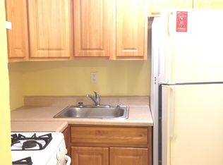 640 E 220th St, Bronx, NY 10467