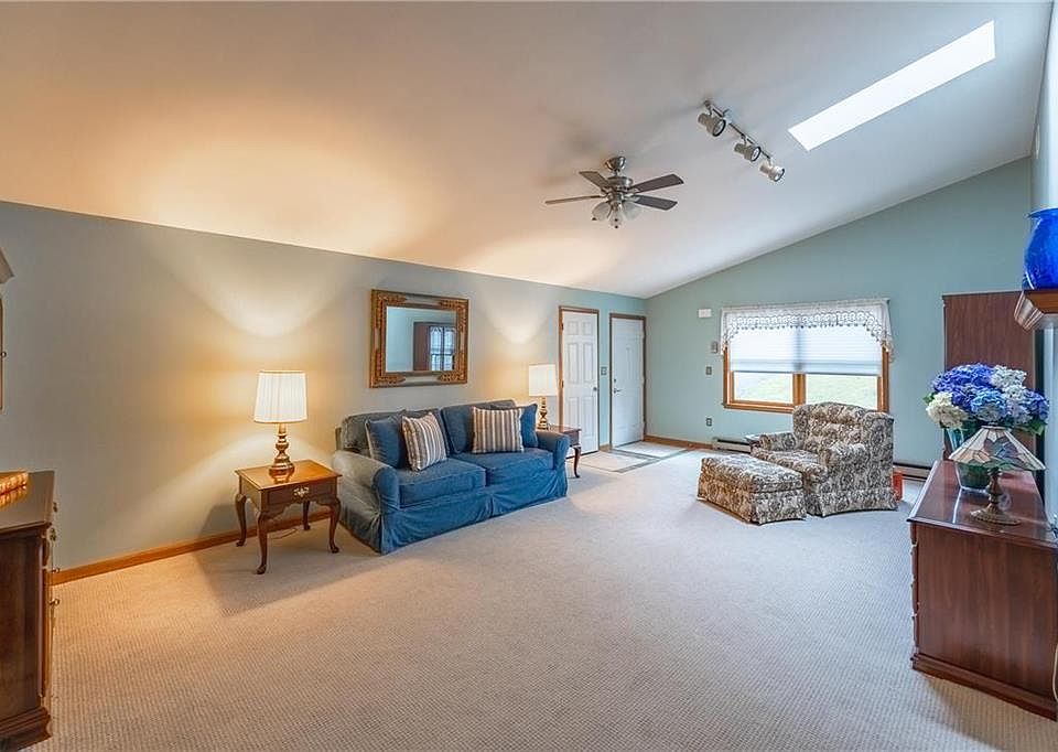 4140 Champagne Dr, Emmaus, PA 18049 Zillow
