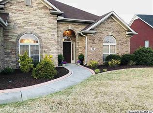 74 Mountain Cove Rd, Trinity, AL 35673