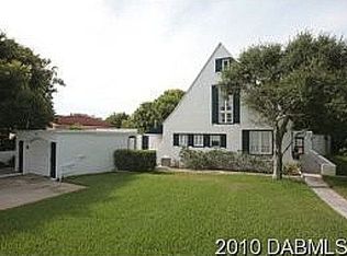 422 Old Trail Rd, Daytona Beach, FL 32118