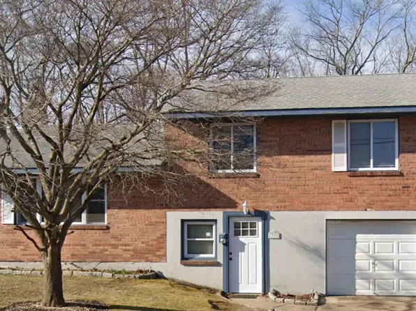 32 Locker St, Bayville, NJ 08721