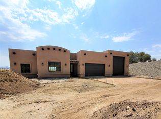 1097 Riverside Dr, Lake Havasu City, AZ 86404