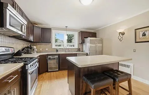 65 W Park Ave — Photo 29
