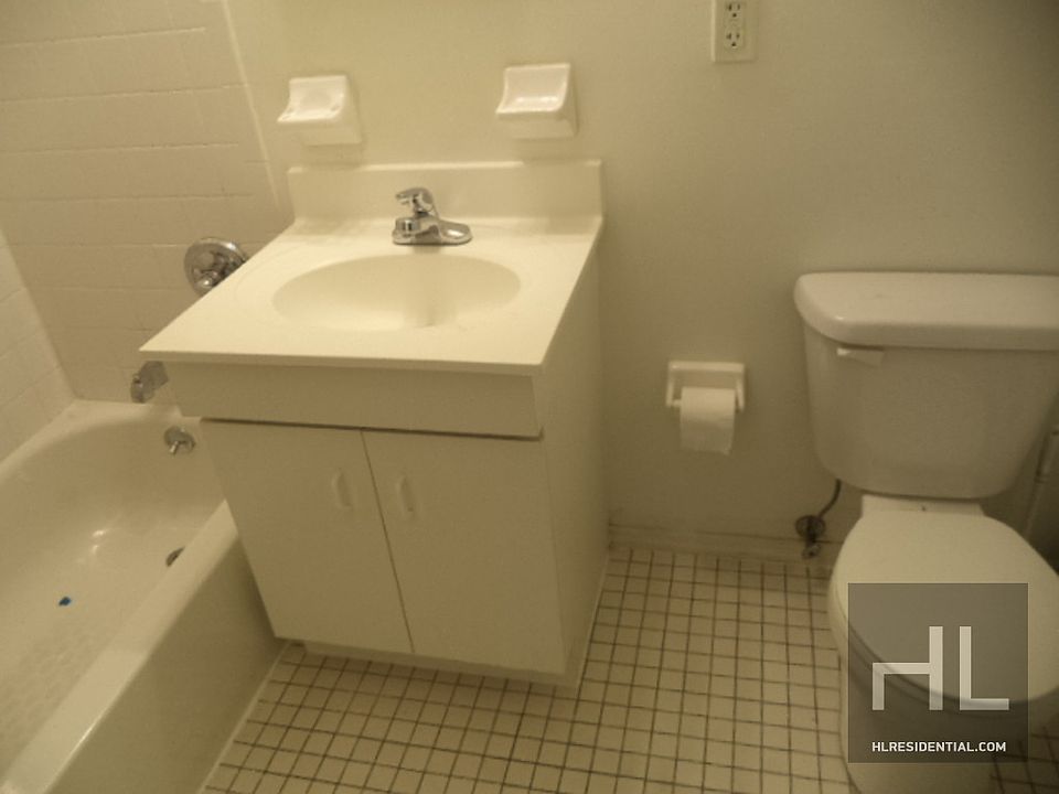 1st image of 1741 Sterling Pl #1