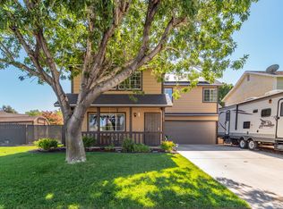 42836 Lemonwood Dr, Lancaster, CA 93536