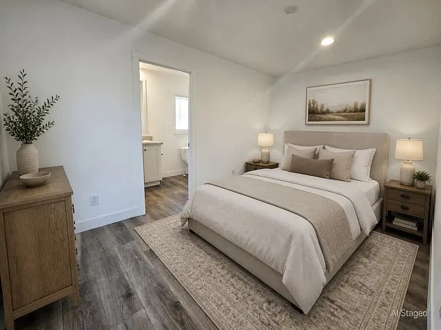 2 bed, 896 sqft, $1,780 — Photo 3