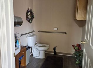 859 S 29th Hwy #B, Cantonment, FL 32533