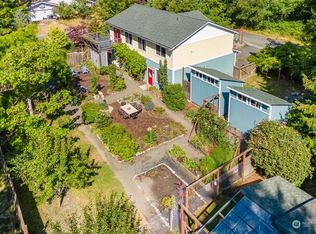 4660 Holcomb St, Port Townsend, WA 98368