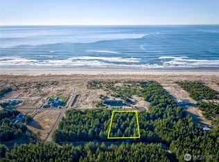 15706 J Pl, Long Beach, WA 98631