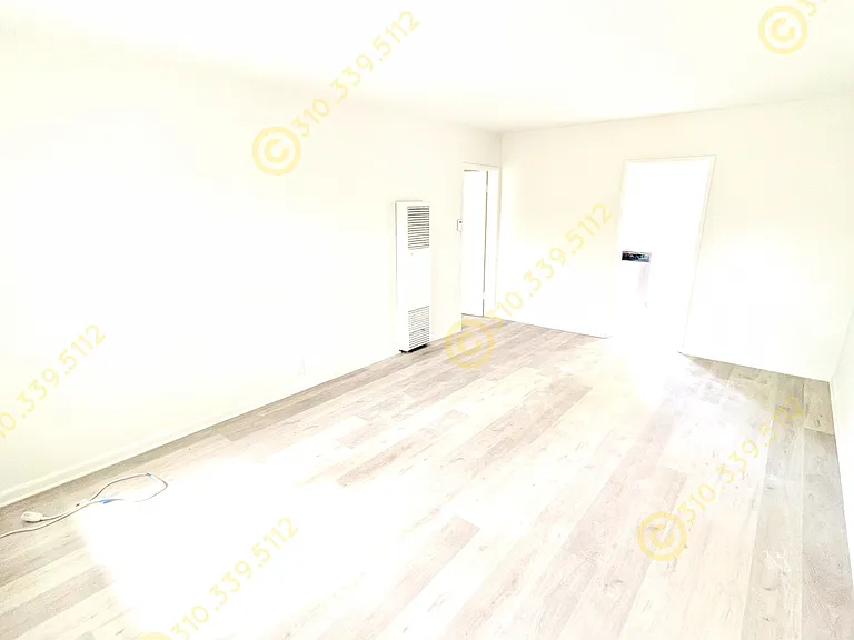 1377 S Sierra Bonita Ave #2 — Photo 6