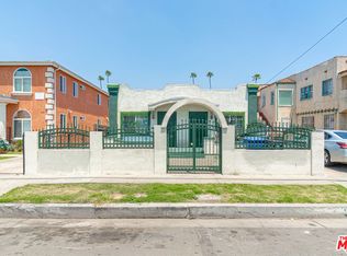 535 W 54th St, Los Angeles, CA 90037