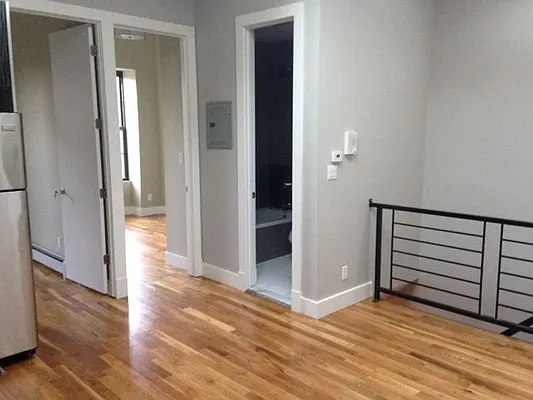 Rented by Premier Metro Realty Corp | media 24